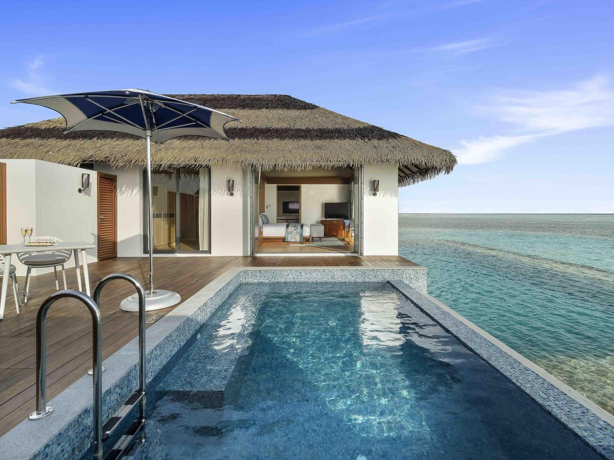 Aqua Villa
